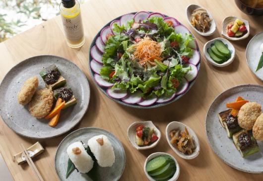 <初回限定・送料無料>※クーポンコードにお試しセットとご入力ください。自然栽培野菜お試しセット 8品目