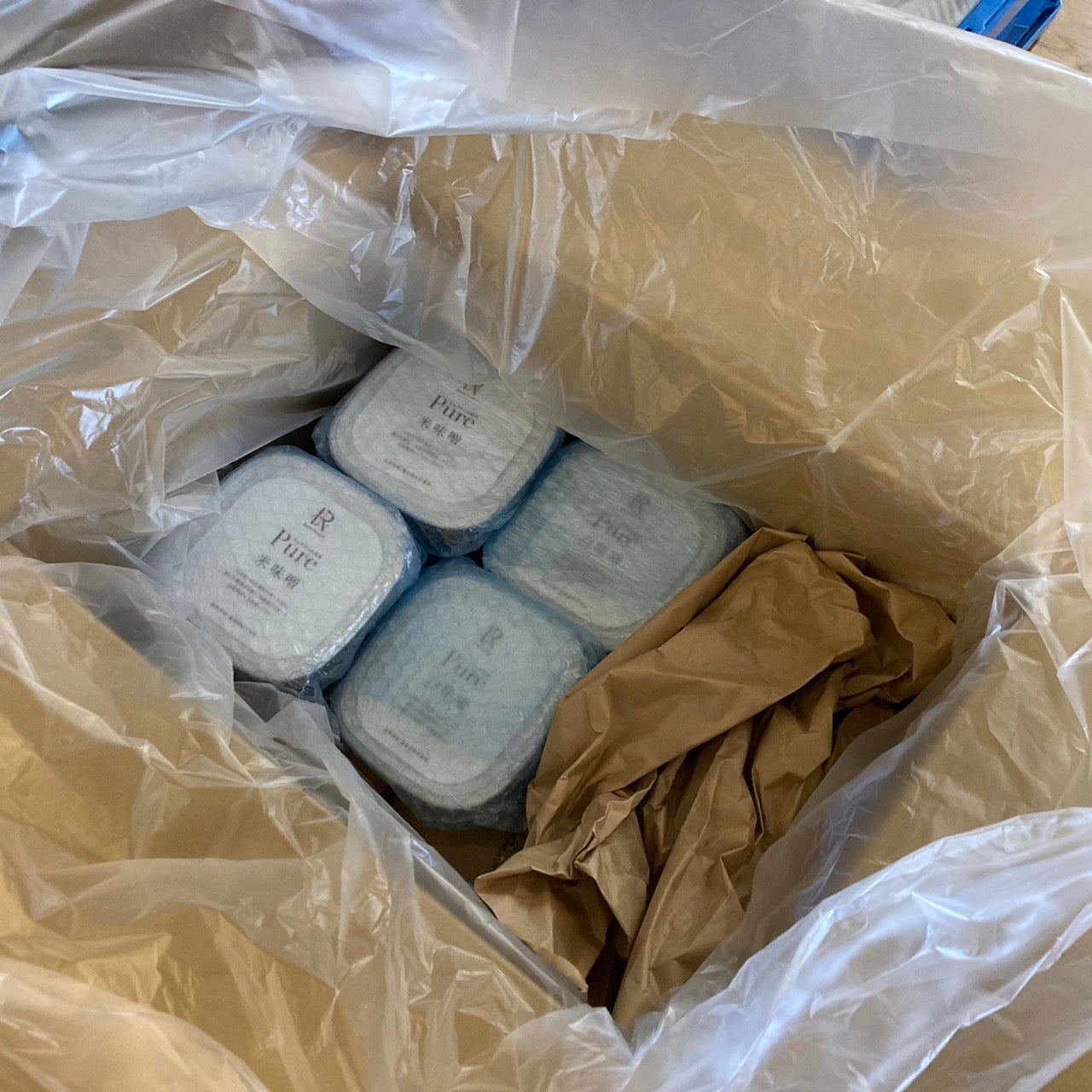 【特別梱包】内側・外側ビニール袋梱包・新聞紙不使用(クラフト紙・エアパッキン使用)梱包