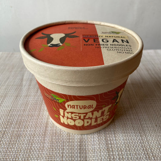 Natural instant noodles (beef flavor)