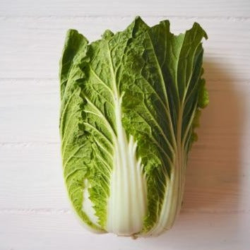 Naturally grown Chinese cabbage (by Fukumoto) 